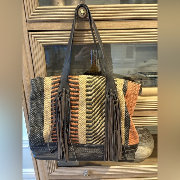 Zara Ethnic Woven And leather Fringe Tote Bag - Picture 4 of 12